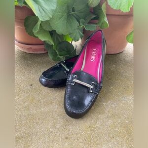 Women’s size 6 black flats by Chaps